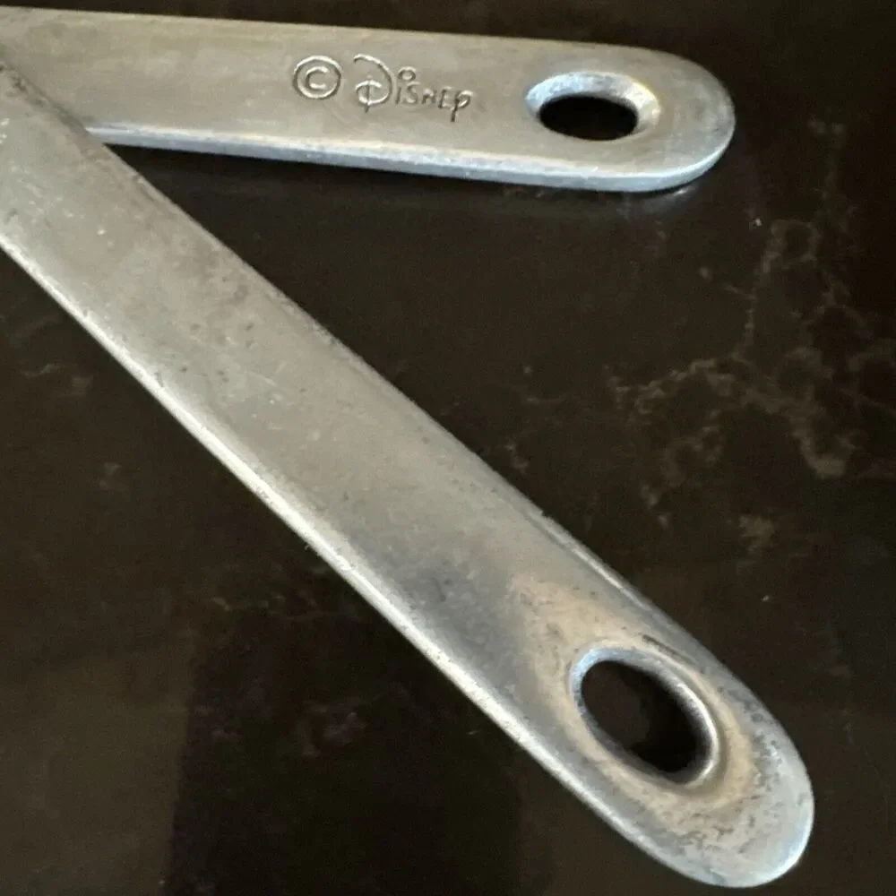 Vintage Disney Mickey Mouse Hands Cast Aluminum Salad Tongs‎ Mixer Spoons Metal